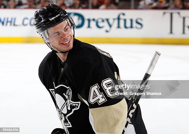 Tyler Kennedy of the Pittsburgh Penguins jokes with the bench against the New York Islanders on April 8, 2010 at the Mellon Arena in Pittsburgh,...