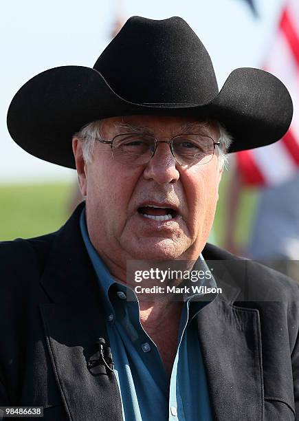 Former House Majority Leader Dick Armey joins Tea Party supporters on the grounds of the Washington Monument on April 15, 2010 in Washington, DC. The...