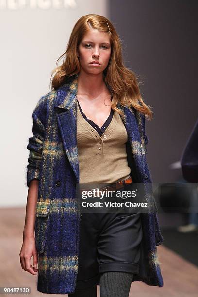 Model walks the runway wearing Tommy Hilfiger during Mercedes-Benz Fashion Mexico Autumn Winter 2010 at Campo Marte on April 14, 2010 in Mexico City,...