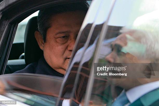 Susilo Bambang Yudhoyono, Indonesia's president, leaves the Infrastructure Asia 2010 Conference & Exhibition in Jakarta, Indonesia, on Thursday,...