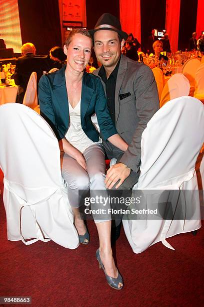 Singer Roger Cicero and girlfriend Kathrin Clasen attend the 'LEA - Live Entertainment Award 2010' at Color Line Arena on April 15, 2010 in Hamburg,...