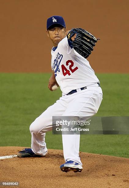 Hiroki Kuroda of the Los Angeles Dodgers pitches in the first inning against the Arizona Diamondbacks at Dodger Stadium on April 15, 2010 in Los...