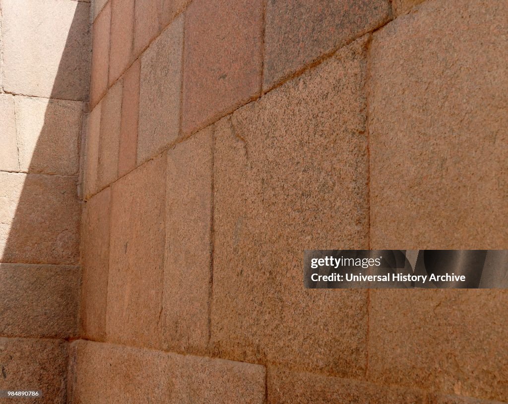 Mortuary Temple at the Great Sphinx of Giza (approx