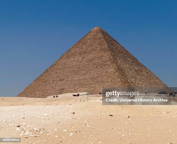 Pyramids Age The Great Pyramid of Giza . is the oldest and largest of the three ...