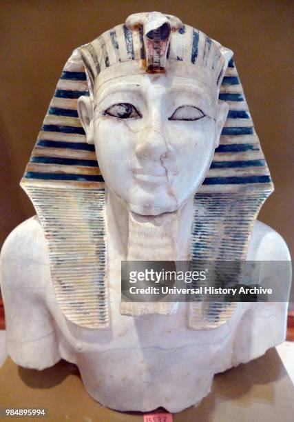Head of Tutmosis III. Alabaster. 18th Dynasty. New Kingdom. Found at the mortuary temple of Mentuhotep II at Deir el Bahri. Egypt.