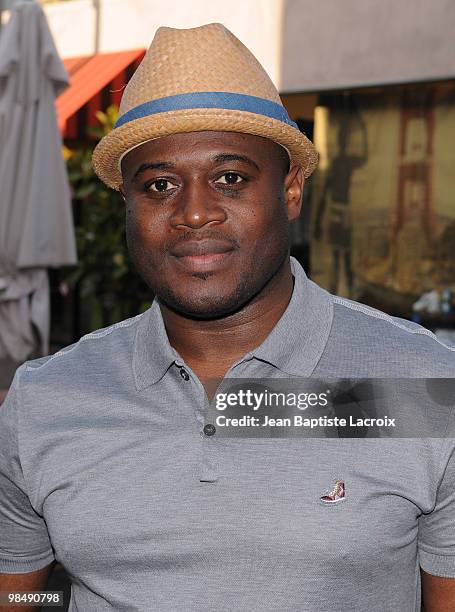 Eric Archibald attends the La Perla Shopping And Cocktail Party To Benefit To Heal The Bay at La Perla Boutique on April 15, 2010 in Malibu,...