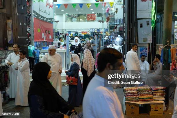 Saudi Shops Saudi Shop Photos and Premium High Res Pictures - Getty Images