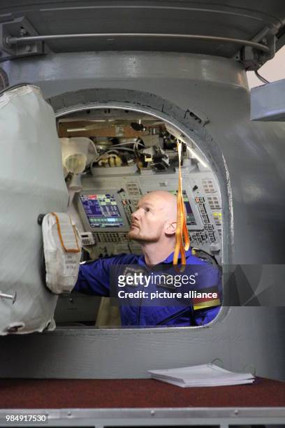 German astronaut Alexander Gerst prepares for a training session at the Yuri-Gagarin-Astronaut-Training-Centre in Moscow, Russia, 19 January 2018....