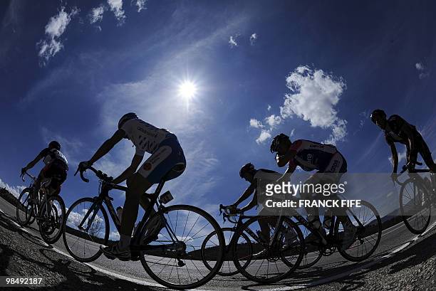The leading pack rides during the 5th stage of the 2010 Tour of Turkey cycling race run between Denizli and Fethiye, on April 15, 2010. Germany's...