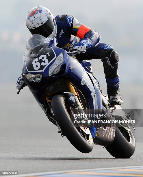 Spanish pilot Josep Monge rides his Honda during the Le Mans 24-hour endurance race first qualifying session on April 15, 2010 in Le Mans, western...