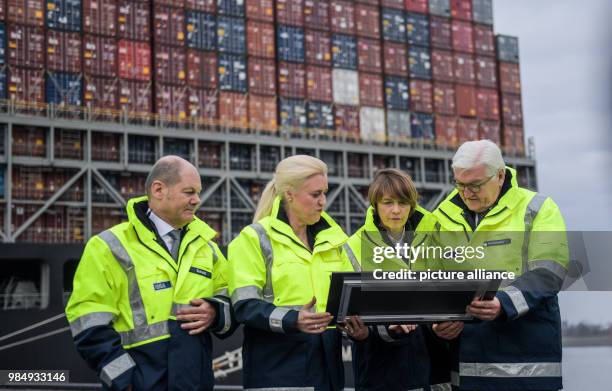 Hamburg's major Olaf Scholz , Angela Titzrath, CEO of the Hamburger Hafen und Logistik AG , German President Frank-Walter Steinmeier and his wife...