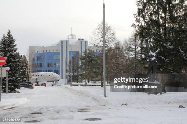 Snow covers the grounds of the Yuri Gagarin Cosmonaut Training Center in Moscow, Russia, 19 January 2018. The Cosmonaut Center is a heavily guarded...