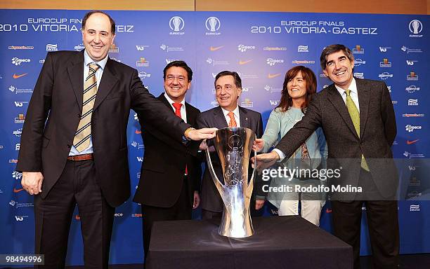 Josean Querejeta, Saski Baskonia President, Patxi Lazcoz, Mayor of Vitoria, Xabier Agirre, General Deputy of Alava, Pilar Zorrilla, Vice Counselor of...