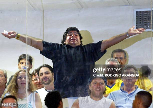 Argentinean soccer star Diego Armando Maradona gestures during the farewell game in honor of Colombian soccer player Carlos Valderrama, 01 February...