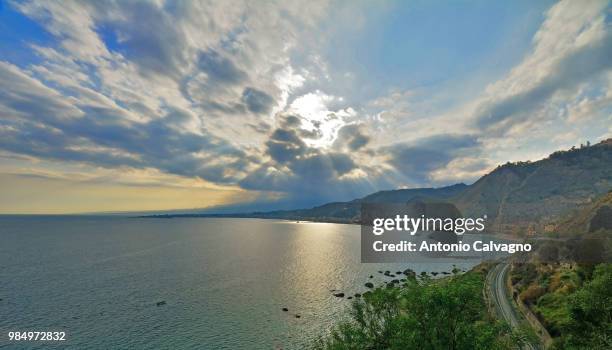 giardini naxos - sicily - naxos sicily 個照片及圖片檔