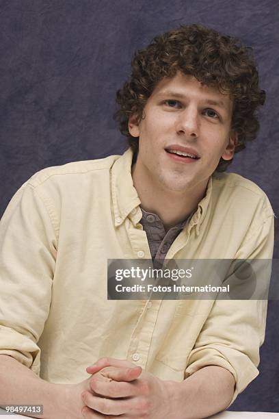 Jesse Eisenberg at the Four Seasons Hotel in Beverly Hills, California on March 14, 2009. Reproduction by American tabloids is absolutely forbidden.