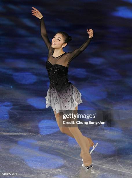 Yu-na Kim of South Korea performs during Festa on Ice 2010 at Olympic gymnasium on April 16, 2009 in Seoul, South Korea.