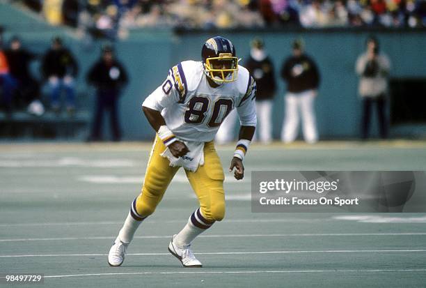 S: Tight End Kellen Winslow of the San Diego Chargers in action against the Pittsburgh Steelers circa early 1980's during an NFL football game at...