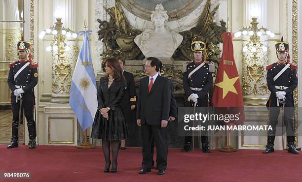 Vietnamese Prime Minister Nguyen Tan Dung and Argentine President Cristina Kirchner before a working meeting at the Government Palace in Buenos Aires...