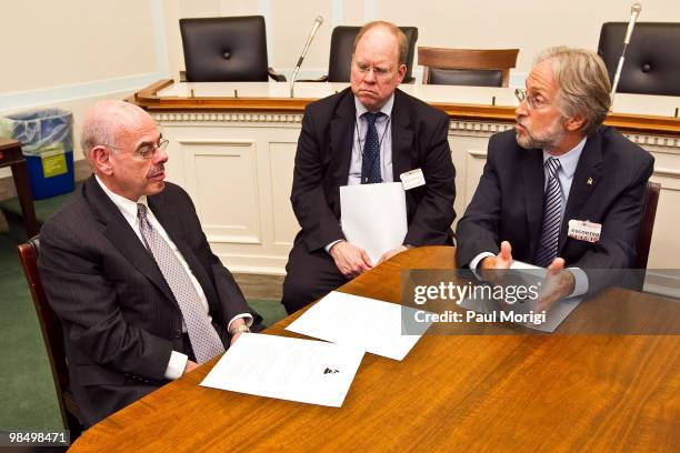 Representative Henry A. Waxman talks with Richard Bengloff and Neil Portnow, Recording Academy President and CEO, at the GRAMMYs on the Hill Advocacy...