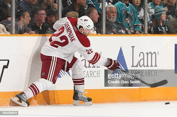 Lee Stempniak of the Phoenix Coyotes passes the puck during an NHL game vs the San Jose Sharks on April 10, 2010 at HP Pavilion at San Jose in San...