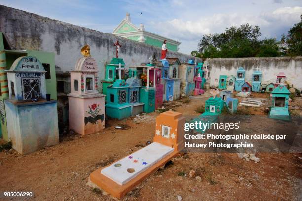 hoctun, a mayan cemetery in yucatan - hatuey photographies stock pictures, royalty-free photos & images