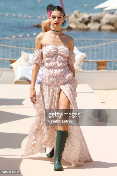 Model walks the runway at the Como un Pez en el Agua show during the Barcelona 080 Fashion Week on June 25, 2018 in Barcelona, Spain.