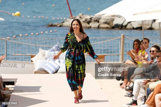 Model walks the runway at the Como un Pez en el Agua show during the Barcelona 080 Fashion Week on June 25, 2018 in Barcelona, Spain.