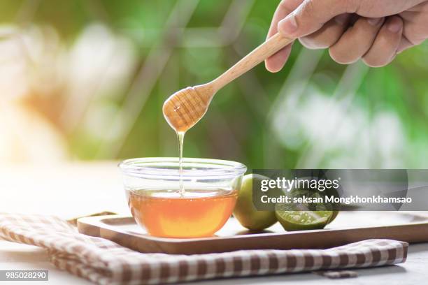 honey lemon - lemon lime top stock pictures, royalty-free photos & images