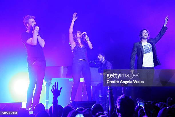 Musicians Charles Kelley, Hillary Scott, Dave Haywood of Lady Antebellum and Josh Groban perform at The Wiltern on April 15, 2010 in Los Angeles,...