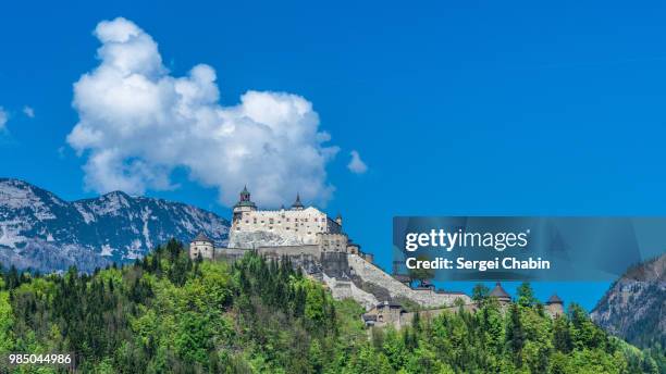 hohenwerfen fortress - hohenwerfen castle stock-fotos und bilder