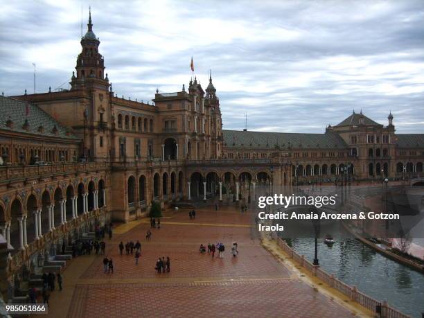 sevilla, spain. plaza de españa ("spain square"). - 1920 1929 stock pictures, royalty-free photos & images