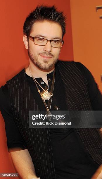 Former American Idol Danny Gokey volunteers ar part of The American Idol Gives Back Program at The Three Square Food Bank on April 16, 2010 in Las...