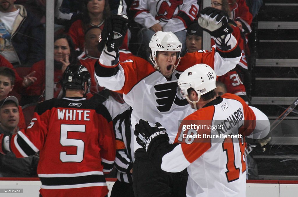 Philadelphia Flyers v New Jersey Devils - Game Two