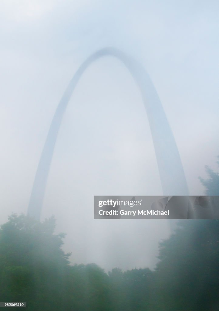 ST Louis Arch in the Rain