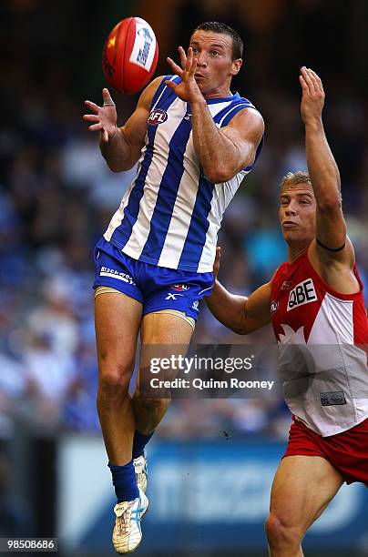 Brent Harvey of the Kangaroos marks iduring the round four AFL match between the North Melbourne Kangaroos and the Sydney Swans at Etihad Stadium on...