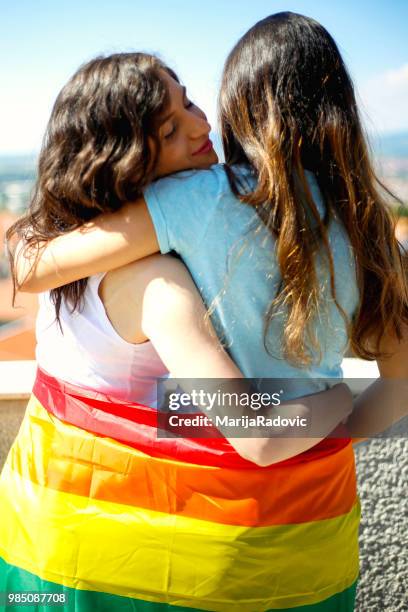 concept de bonheur moments lgbt couple lesbien - we want all our rights photos et images de collection