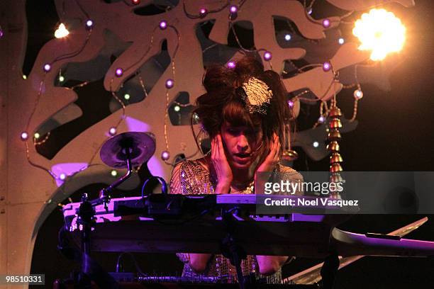 Musician Imogen Heap performs during Day 1 of the Coachella Valley Music & Art Festival 2010 held at the Empire Polo Club on April 16, 2010 in Indio,...
