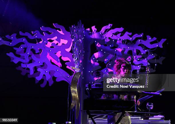 Musician Imogen Heap performs during Day 1 of the Coachella Valley Music & Art Festival 2010 held at the Empire Polo Club on April 16, 2010 in Indio,...