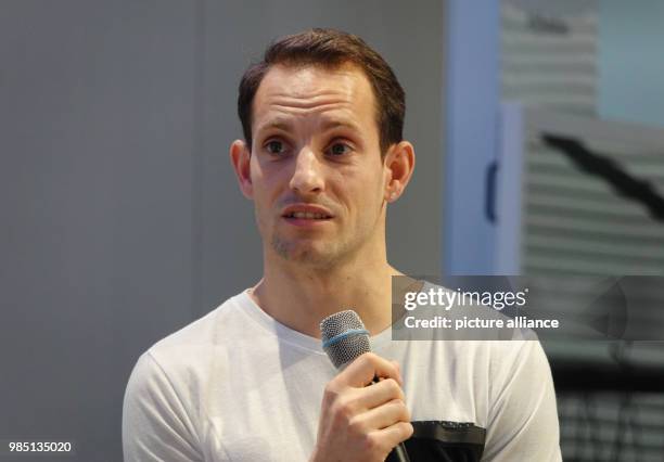 The French pole-humper Renaud Lavillenie speaks during a press connference in Berlin, Germany, 25 January 2018. The press conference is regarding the...