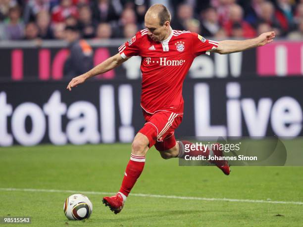 Arjen Robben of Bayern tries to score during the Bundesliga match between FC Bayern Muenchen and Hannover 96 at Allianz Arena on April 17 in Munich,...