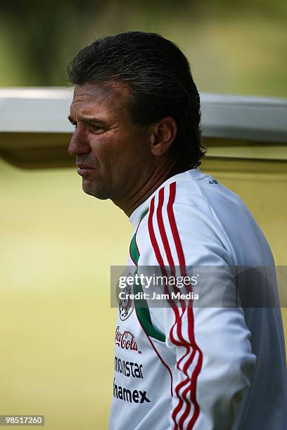 Nestor de la Torre, director of Mexico's national soccer team, during a training session at Avandaro Hotel Golf & Sap Resort on April 17, 2010 in...