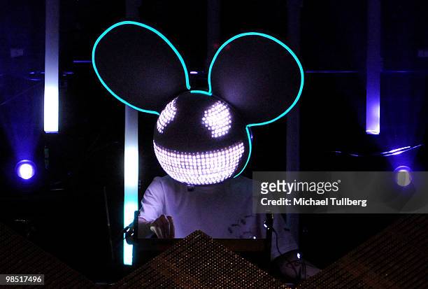Deadmau5 performs during day one of the Coachella Valley Music & Arts Festival 2010 held at the Empire Polo Club on April 16, 2010 in Indio,...