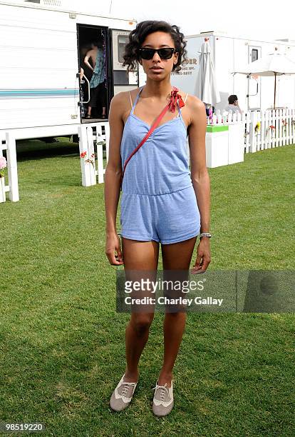 [Image: musician-corinne-bailey-rae-poses-during...aycqzULL8=]