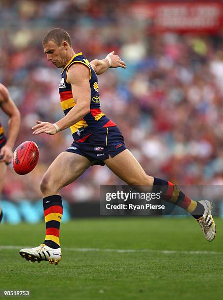 Simon Goodwin of the Crows kicks during the round four AFL match between the Adelaide Crows and the Carlton Blues at AAMI Stadium on April 17, 2010...