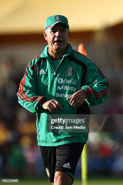 Head coach Javier Aguirre of Mexico's national soccer team gestures during their training session at La Capilla field on April 17, 2010 in Avandaro,...