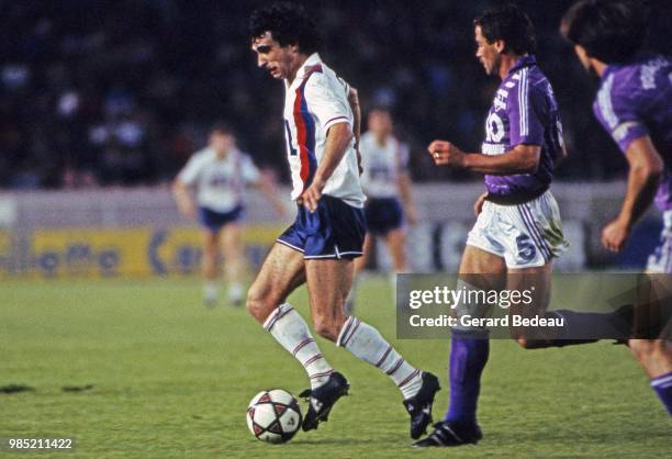 Dominique Rocheteau of Paris Saint Germain during the match between Paris Saint Germain and Toulouse played at Parc des Princes, France on may 2th,...