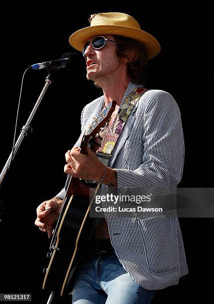 Tim Rogers performs during the Dow Live Earth Run for water at The Docklands on April 18, 2010 in Melbourne, Australia.