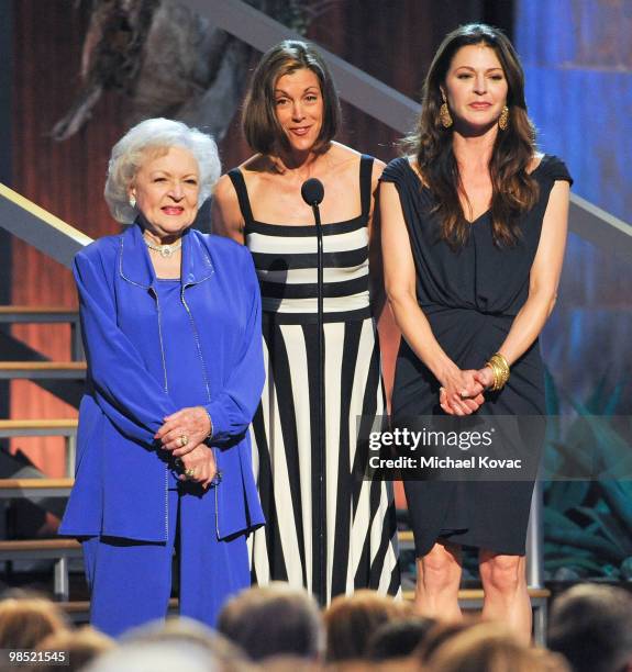 Actresses Betty White, Wendie Malick, and Jane Leeves present at the 8th Annual TV Land Awards at Sony Pictures Studios on April 17, 2010 in Culver...