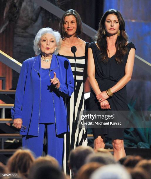 Actresses Betty White, Wendie Malick, and Jane Leeves present at the 8th Annual TV Land Awards at Sony Pictures Studios on April 17, 2010 in Culver...